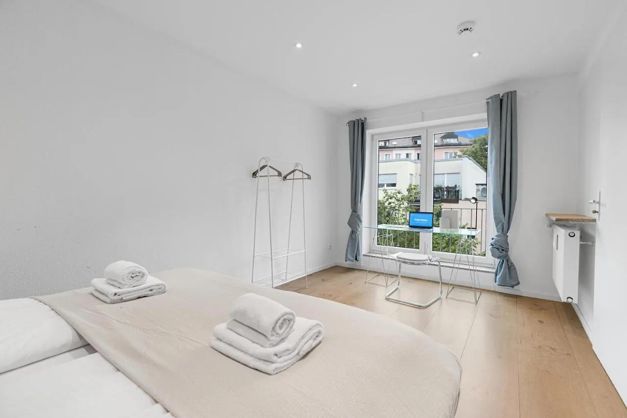 Prime - City Apartment Fuer 6 - Neu & Modern Munich 0*,
